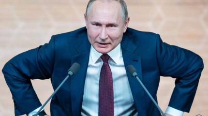 Во время пандемии Трамп «воюет» с губернаторами, а Путин командует Во время пандемии Трамп «воюет» с губернаторами, а Путин командует