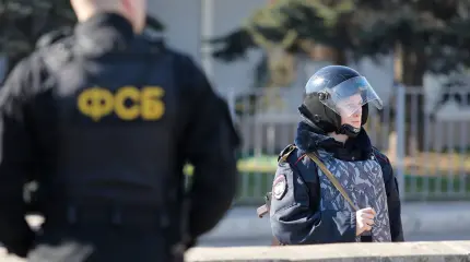В Крыму началась спецоперация против экстремистов из «Хизб ут-Тахрир» В Крыму началась спецоперация против экстремистов из «Хизб ут-Тахрир»