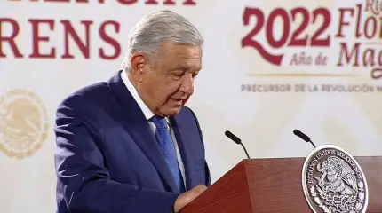 Президент Мексики предлагает прекратить боевые действия по всему миру Президент Мексики предлагает прекратить боевые действия по всему миру