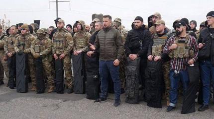 Нацисты продолжают диктовать свою волю Украине Майдана Нацисты продолжают диктовать свою волю Украине Майдана