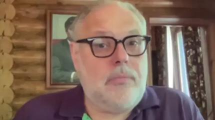 «Массово вернутся»: Хазин объяснил конфуз тех, кто призывает россиян бежать «Массово вернутся»: Хазин объяснил конфуз тех, кто призывает россиян бежать