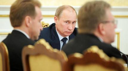 Запад верит не Путину, а предателям из его окружении Запад верит не Путину, а предателям из его окружении