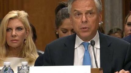 Рокер, мормон и бойскаут: что известно о новом после США в России