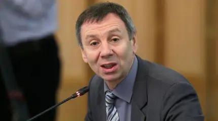Марков: Макрон хочет отомстить Путину из-за Африки Марков: Макрон хочет отомстить Путину из-за Африки