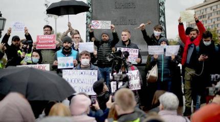 «Россия исчерпала свой лимит революций»: Да что вы говорите? «Россия исчерпала свой лимит революций»: Да что вы говорите?
