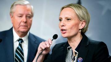Киев разъярили «циничные» обвинения украинки, члена Конгресса США