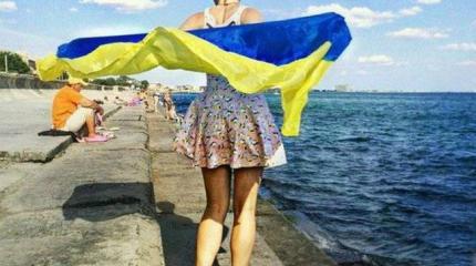 Украинка рассказала о переезде в Крым из-за невыносимой жизни на Родине Украинка рассказала о переезде в Крым из-за невыносимой жизни на Родине