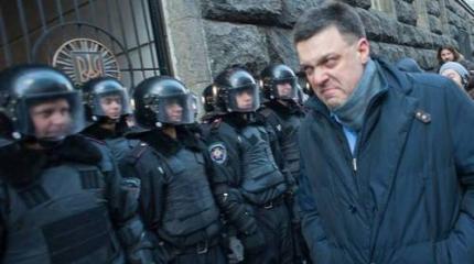 На Украине националистов используют, чествуют, отлавливают…