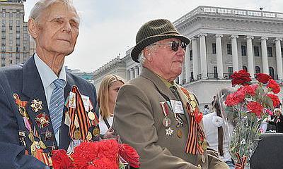 "Славных прадедов великих правнуки поганые" - это украинская власть!