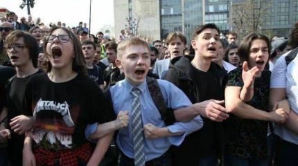 Короновирусные беспорядки и хитрый план Путина Короновирусные беспорядки и хитрый план Путина