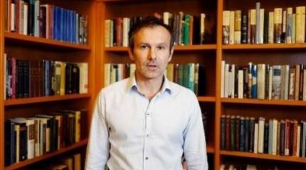 Вакарчук: «Вставай, мыла моя...» Вакарчук: «Вставай, мыла моя...»