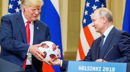 Путин и Трамп меняются местами Путин и Трамп меняются местами