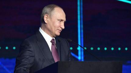 Путин пообещал упростить получение гражданства России для украинцев Путин пообещал упростить получение гражданства России для украинцев