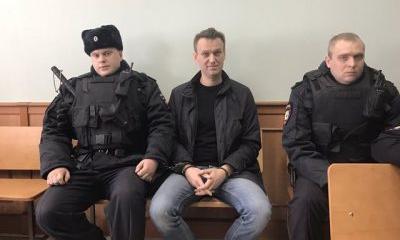 «Йюризд и его команда»: Навальный в суде «Йюризд и его команда»: Навальный в суде
