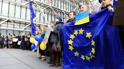 Украина превращается в чемодан без ручки Украина превращается в чемодан без ручки