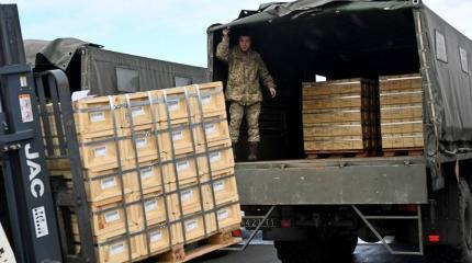 Венгрия предупредила об опасности утечки поставленного на Украину оружия Венгрия предупредила об опасности утечки поставленного на Украину оружия