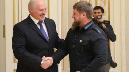Лукашенко наградил Кадырова орденом Лукашенко наградил Кадырова орденом
