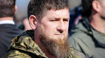 Кремль пожурил Кадырова за амбиции, но обнадёжил с деньгами Кремль пожурил Кадырова за амбиции, но обнадёжил с деньгами