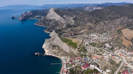 Послы ЕС продлили санкции в отношении Крыма Послы ЕС продлили санкции в отношении Крыма