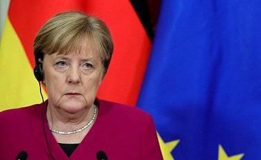 Прощальный визит канцлера: западные СМИ о переговорах Путина и Меркель Прощальный визит канцлера: западные СМИ о переговорах Путина и Меркель