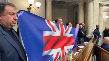 В Киеве переругались, пытаясь ублажить британского премьера Джонсона В Киеве переругались, пытаясь ублажить британского премьера Джонсона