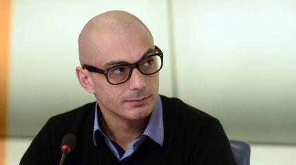 Гаспарян: Киев напрасно ждет сигналы от России Гаспарян: Киев напрасно ждет сигналы от России