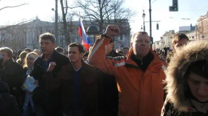 Дальнобойщики и «плечевые» с Болотной: какую пену вынесла волна «протеста на колёсах»