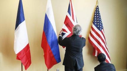 Зачем Кремль поддерживает преступников Запада Зачем Кремль поддерживает преступников Запада