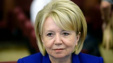 Лидер "Яблока" Слабунова потребовала от Путина отчета Лидер "Яблока" Слабунова потребовала от Путина отчета