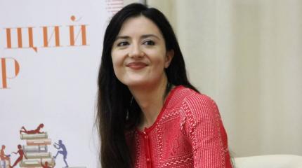 Писательница Ганиева заявила, что Россия - страна-террорист Писательница Ганиева заявила, что Россия - страна-террорист