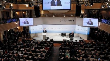 Мюнхенская конференция: десятилетие спустя Мюнхенская конференция: десятилетие спустя
