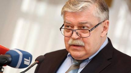 Посол России в Латвии Е.Лукьянов: свой игрок в чужой команде? Посол России в Латвии Е.Лукьянов: свой игрок в чужой команде?