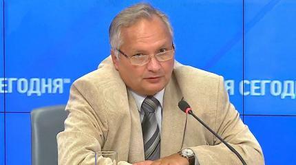 Суздальцев: Лукашенко открыто встал на сторону НАТО Суздальцев: Лукашенко открыто встал на сторону НАТО