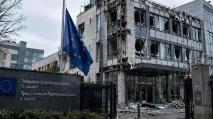 «Ситуация быстро ухудшается»: посольства Запада готовят переезд из Киева