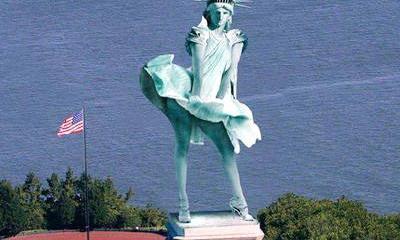 А американский-то король - голый!