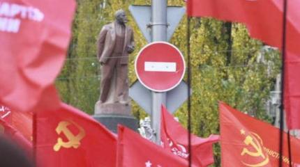 Без права на прошлое Без права на прошлое