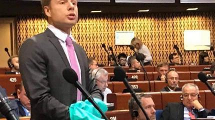 Скандал в ПАСЕ: украинского депутата Гончаренко поставили на место Скандал в ПАСЕ: украинского депутата Гончаренко поставили на место