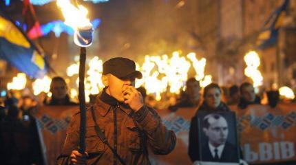 Не брат ты мне, гнида бандеровская Не брат ты мне, гнида бандеровская