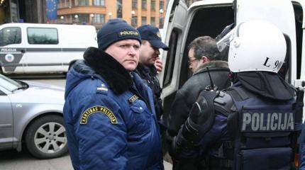 Охота на русских журналистов и возвеличивание гитлеровцев – реалии Латвии Охота на русских журналистов и возвеличивание гитлеровцев – реалии Латвии