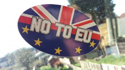 Петиция «No Brexit» отклонена, несмотря на подписи 4 млн. человек Петиция «No Brexit» отклонена, несмотря на подписи 4 млн. человек