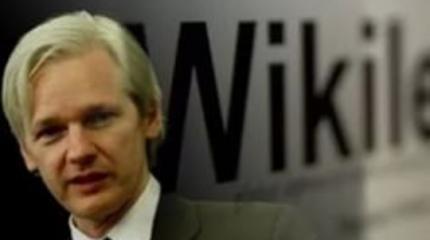 Ассанж уверен, Пенс опровергает: Клинтон устроит переворот в США Ассанж уверен, Пенс опровергает: Клинтон устроит переворот в США