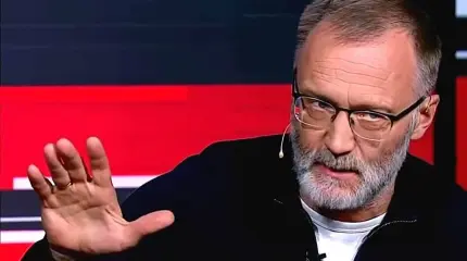 Политолог Михеев: «Забудьте про всякие сопли о сладкой жизни в Европе!» Политолог Михеев: «Забудьте про всякие сопли о сладкой жизни в Европе!»