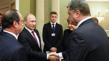 Россияне возмущены тем, что Порошенко накричал на Путина в Берлине Россияне возмущены тем, что Порошенко накричал на Путина в Берлине
