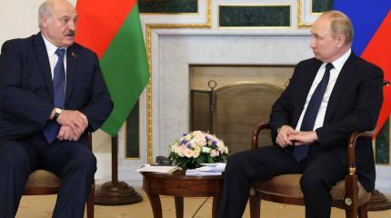 Белоруссия: множество важных встреч и «Искандеры», всполошившие Запад
