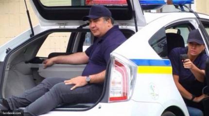 Саакашвили попался на взятке через 13 дней после назначения Саакашвили попался на взятке через 13 дней после назначения