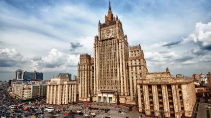 Россия пообещала жестко ответить на высылку дипломатов из Молдавии Россия пообещала жестко ответить на высылку дипломатов из Молдавии
