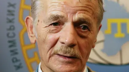 Джемилев назвал способ «разрушить» Россию Джемилев назвал способ «разрушить» Россию