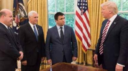 На кого работает украинская дипломатия?