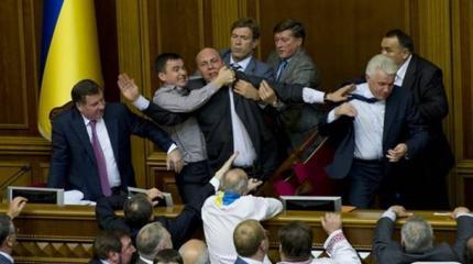 Требование Германии особого статуса Донбасса вызвало истерику в Раде Требование Германии особого статуса Донбасса вызвало истерику в Раде