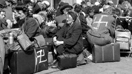 Депортация голых немцев из Чехословакии Депортация голых немцев из Чехословакии